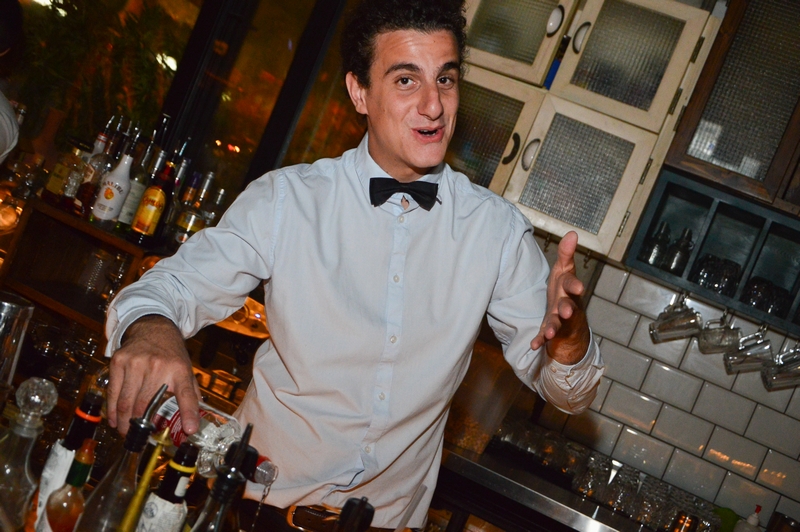 Bistrobar Live Hamra on Saturday Night